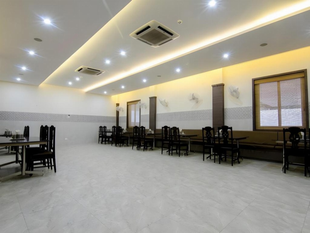 Hotel Thangavilas Inn